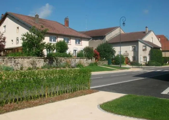 Spacieux Familial Pres Des Vosges - Fr-1-584-396 *