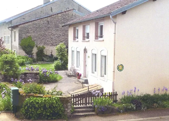 Holiday home Spacieux Familial Pres Des Vosges - Fr-1-584-396